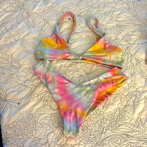 Statie Woodstock Tie dye bikini